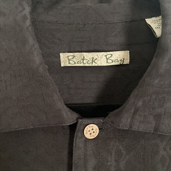 Batik Bay Button Up Hawaiian Camp Shirt L Black Tribal Palm Leaves Chest Pocket - Picture 6 of 13